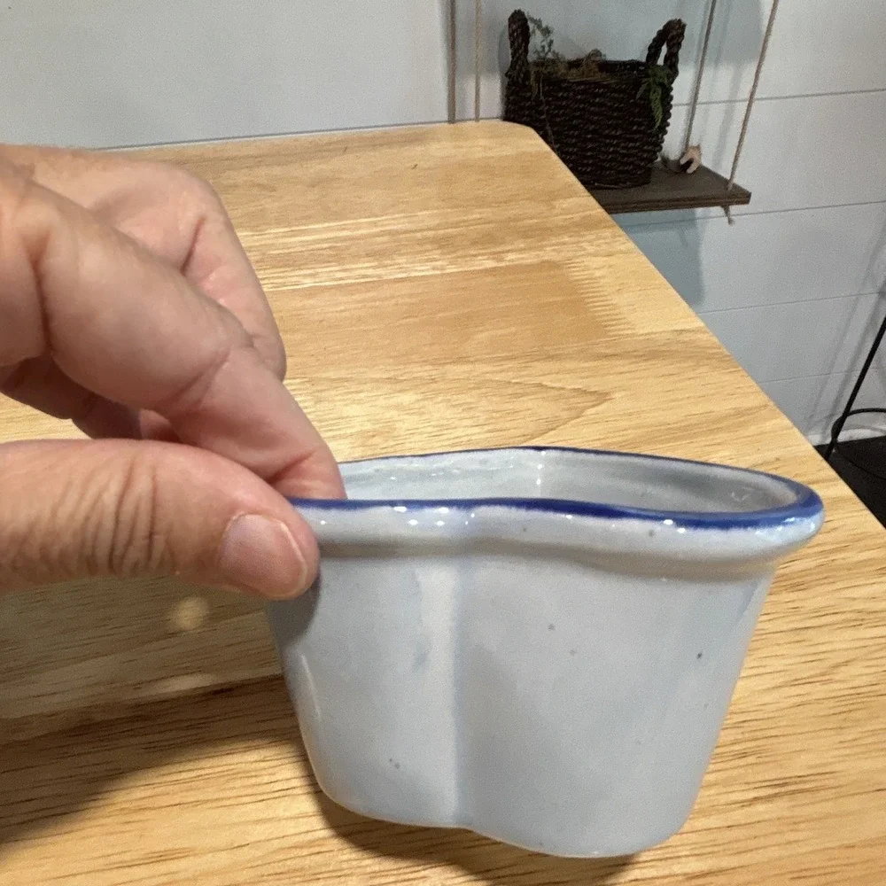 3 Adorable Crock-like Heart-Shaped and patterned Bowls Gray/Blue Glossy